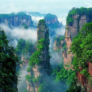 休閑自駕D線：張家界、天門山、天門洞、天子山、寶峰湖或黃龍洞四天三晚游